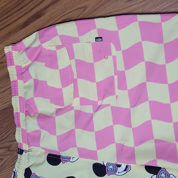 Mens XXL Disney Mickey Mouse Neff swim shorts NWT Pastels yellow Pink retro look - Picture 6 of 6